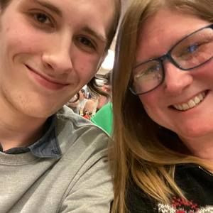 Meet your Posher, Karissa